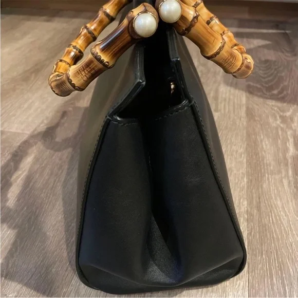 Gucci Black Bamboo Handle Bag - Picture 4 of 9